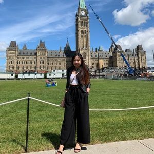 Meet your Posher, Arlene